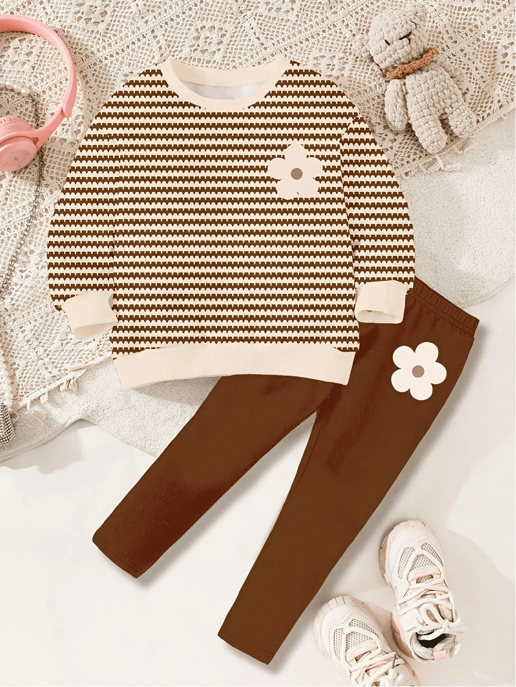 Trendy Girls 2Pcs Co-Ord, Wave Striped 3D Flower Decor Crew