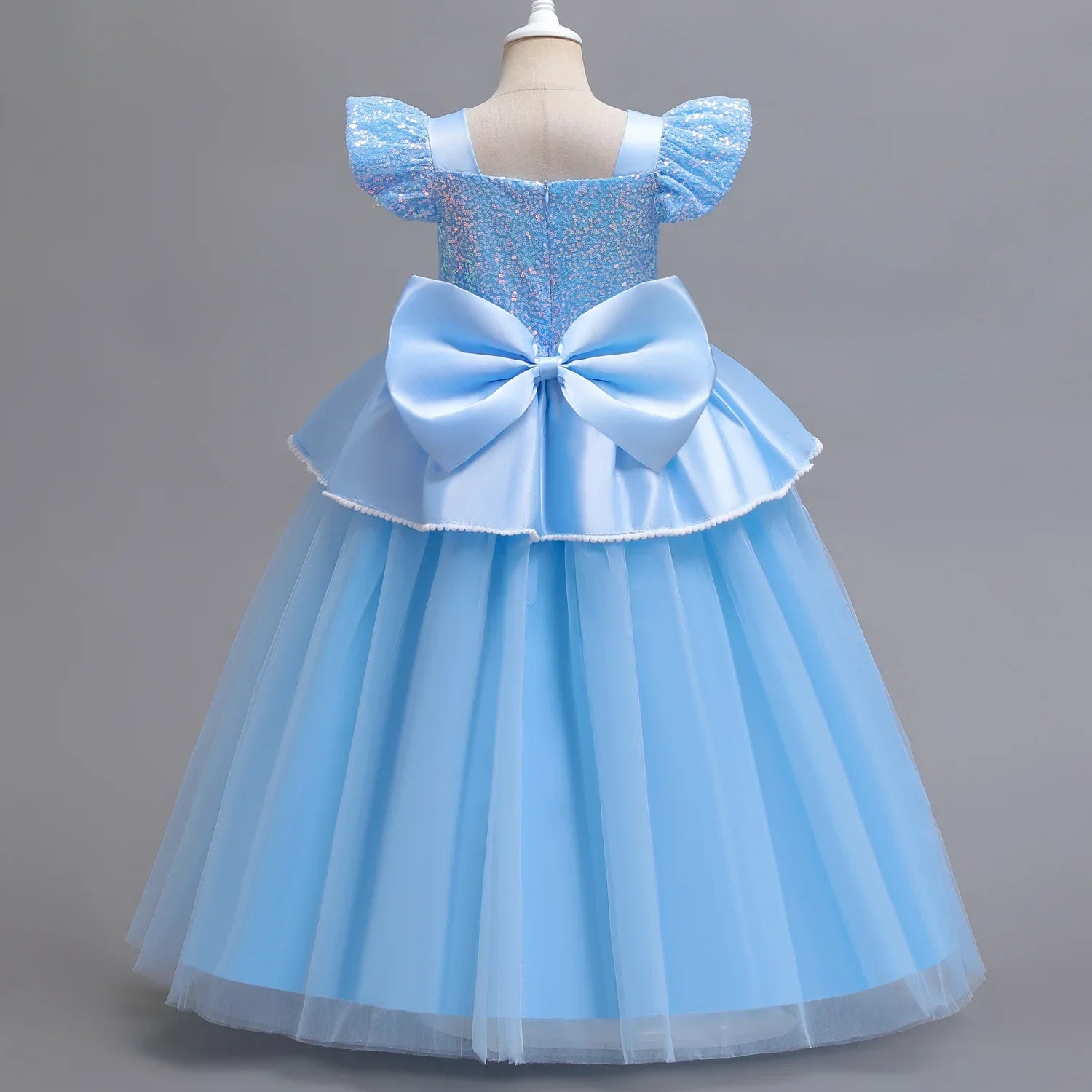 Disney Deluxe Elegant Cinderella Princess Ball Gown Fancy Bi