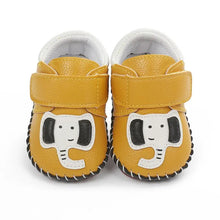 Load image into Gallery viewer, Moccasins Baby Shoes See:Saw Kids