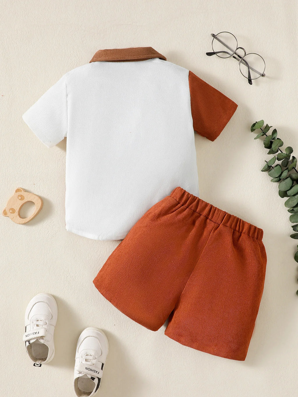 Flip collar Color Blocked Pit Stripe Top+Shorts