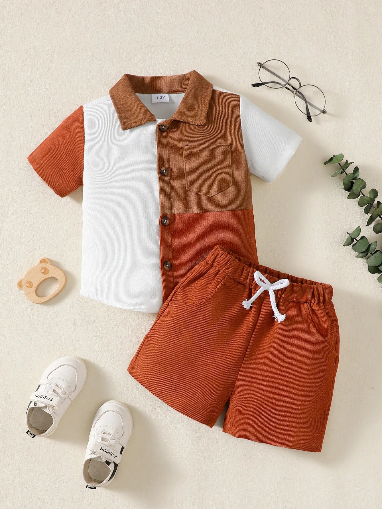 Flip collar Color Blocked Pit Stripe Top+Shorts