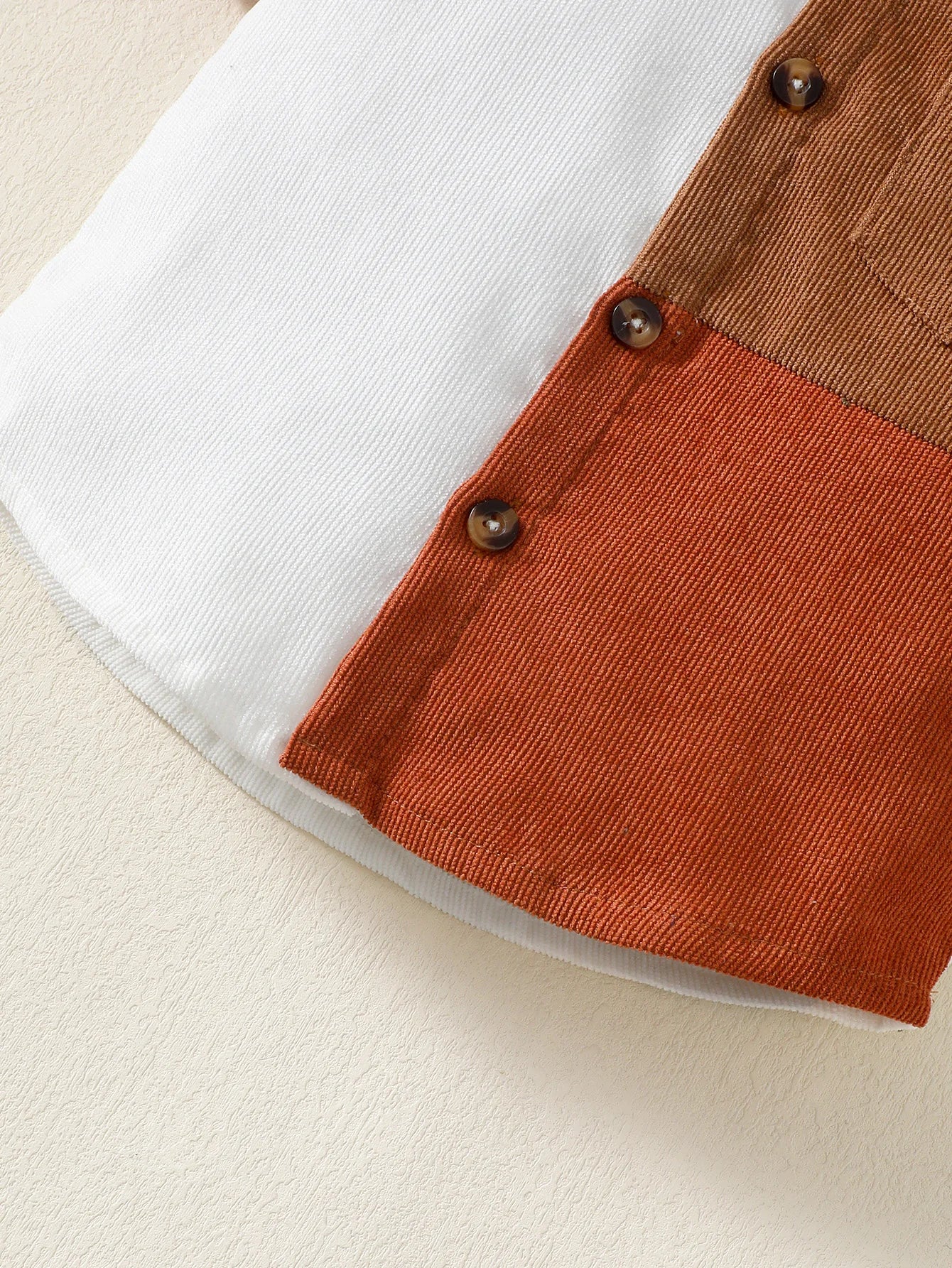 Flip collar Color Blocked Pit Stripe Top+Shorts