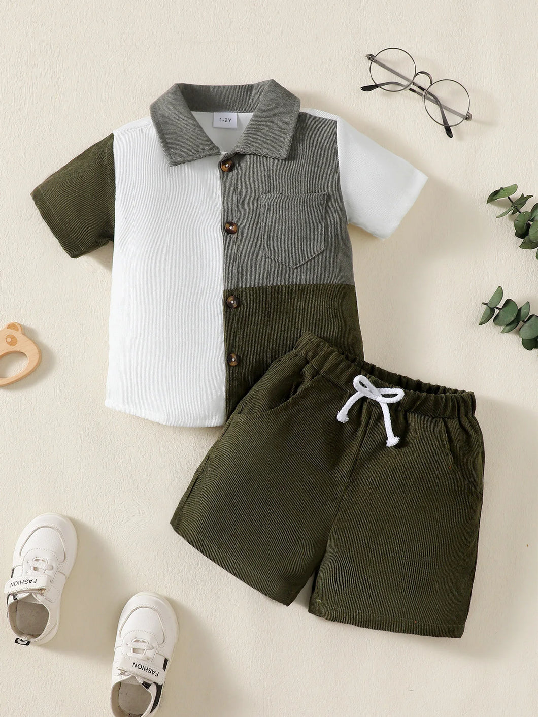 Flip collar Color Blocked Pit Stripe Top+Shorts