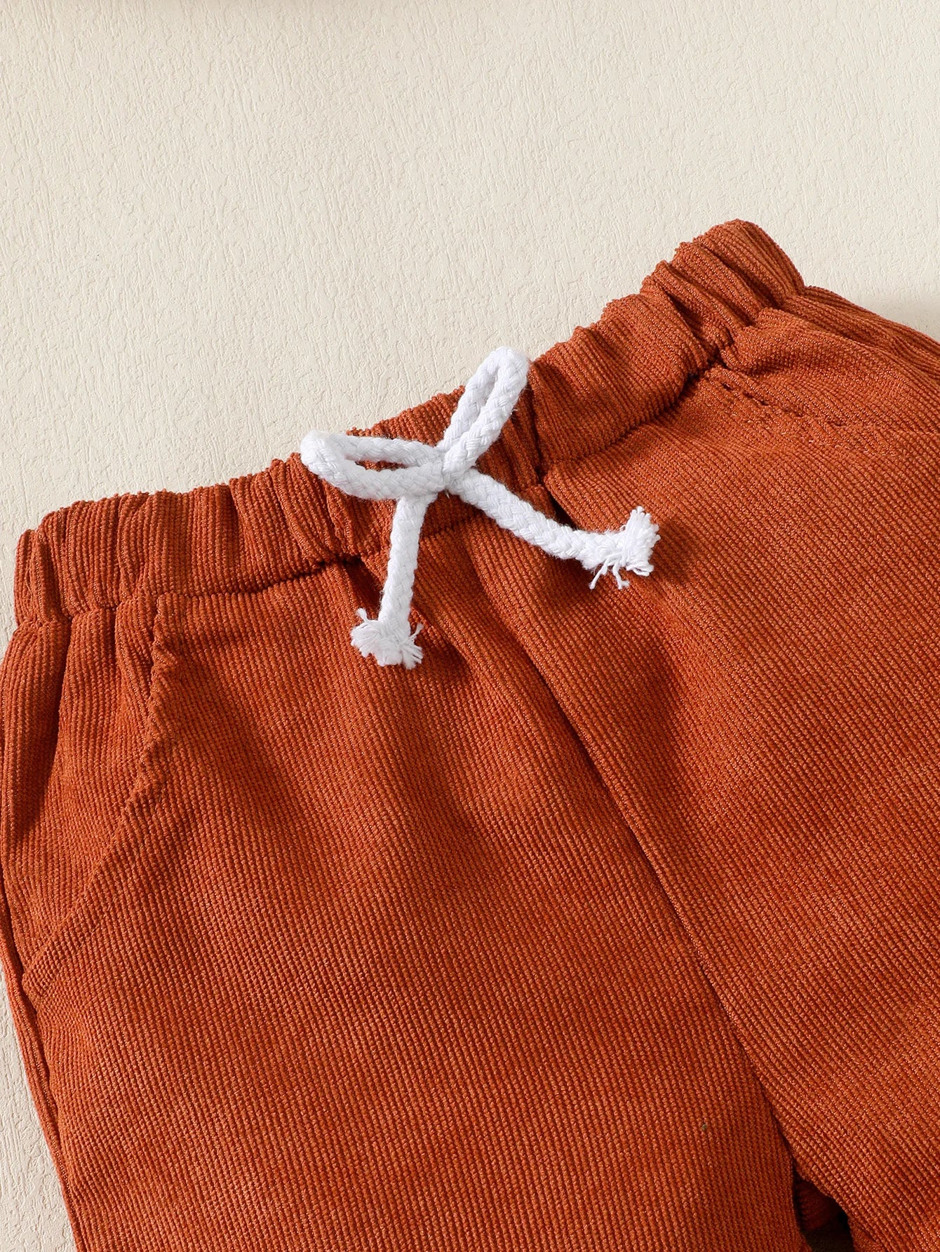 Flip collar Color Blocked Pit Stripe Top+Shorts