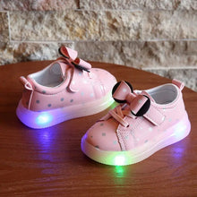 Load image into Gallery viewer, Shoes Sneakers with Led Luminous Soles 1-12Yrs See:Saw Kids