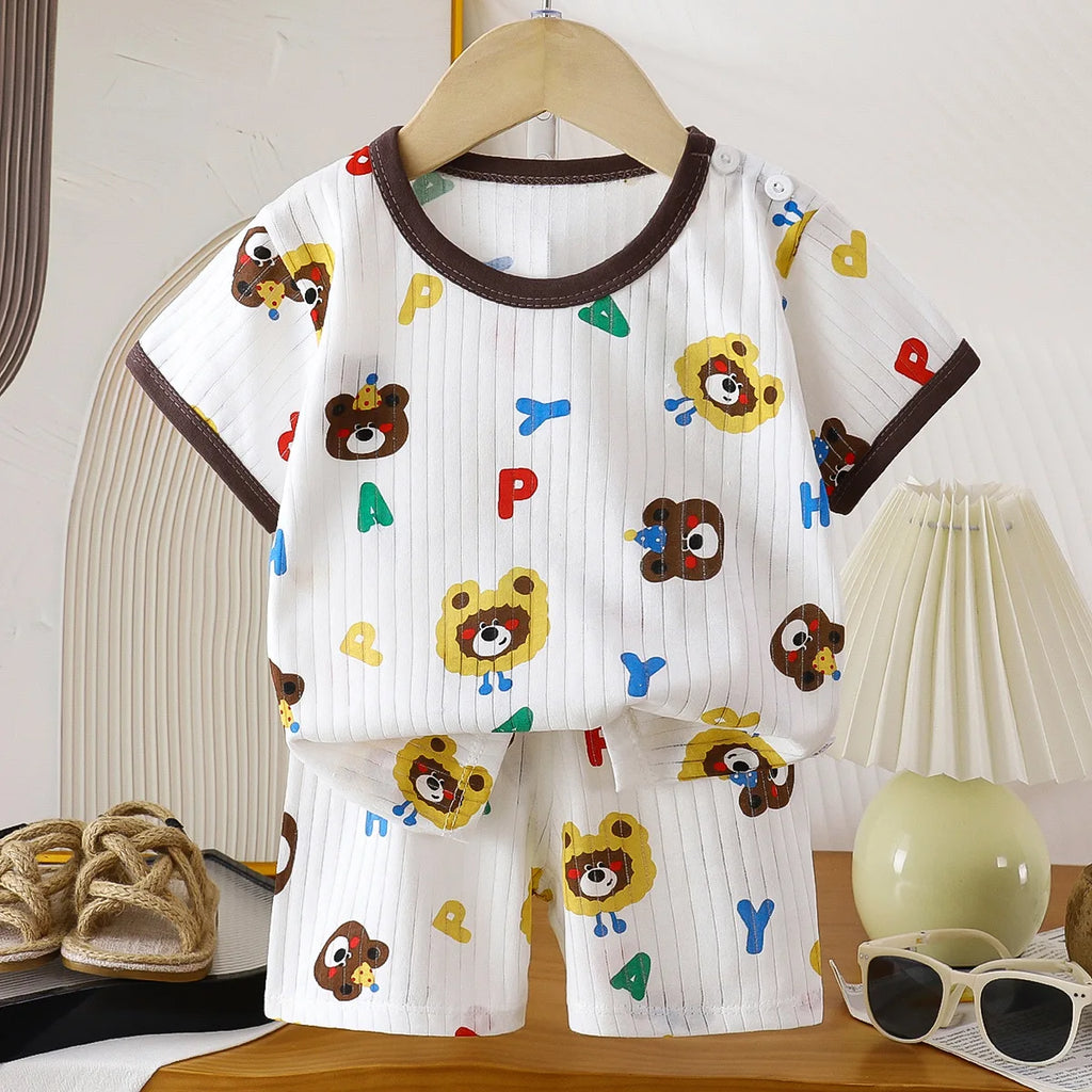 Summer Basics T-Shirt & Shorts Set