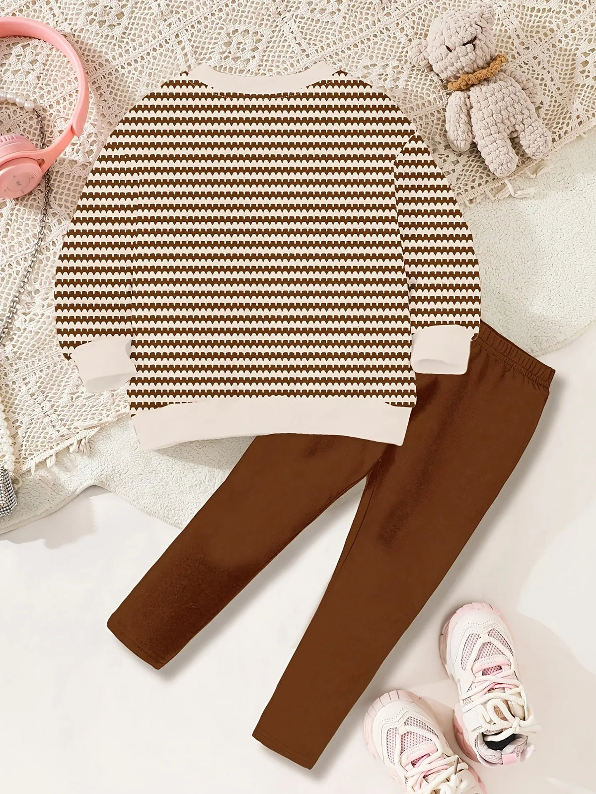 Trendy Girls 2Pcs Co-Ord, Wave Striped 3D Flower Decor Crew
