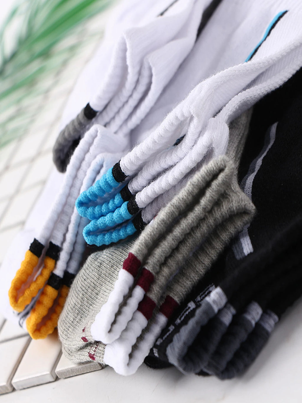 30Pairs Men's Color-block Mesh Breathable Ankle Socks Absorb